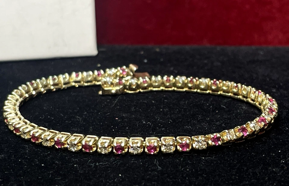 14K GOLD RUBY & DIAMOND BRACELET  12.3 grs HIGH END NATURAL GEMSTONES 7.25 L - Image 1 of 4