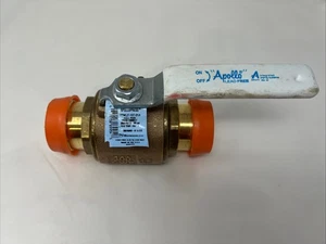 Apollo 77WLF-107-01A Full-Port, 1-1/2” Press Connect, 300 PSI, Press Connect - Picture 1 of 9