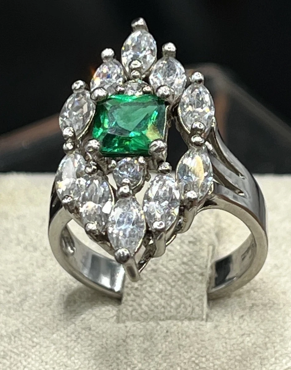 Anillo De Peridoto Ovalado Hecho A Mano: Plata De Ley