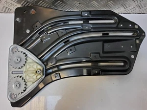 Regulador de ventana trasera izquierda con motor MINI R52 convertible 2007 7130157 - Imagen 1 de 11