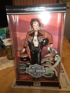HARLY DAVIDSON 1999 BARBIE NEW IN BOX - Picture 1 of 2