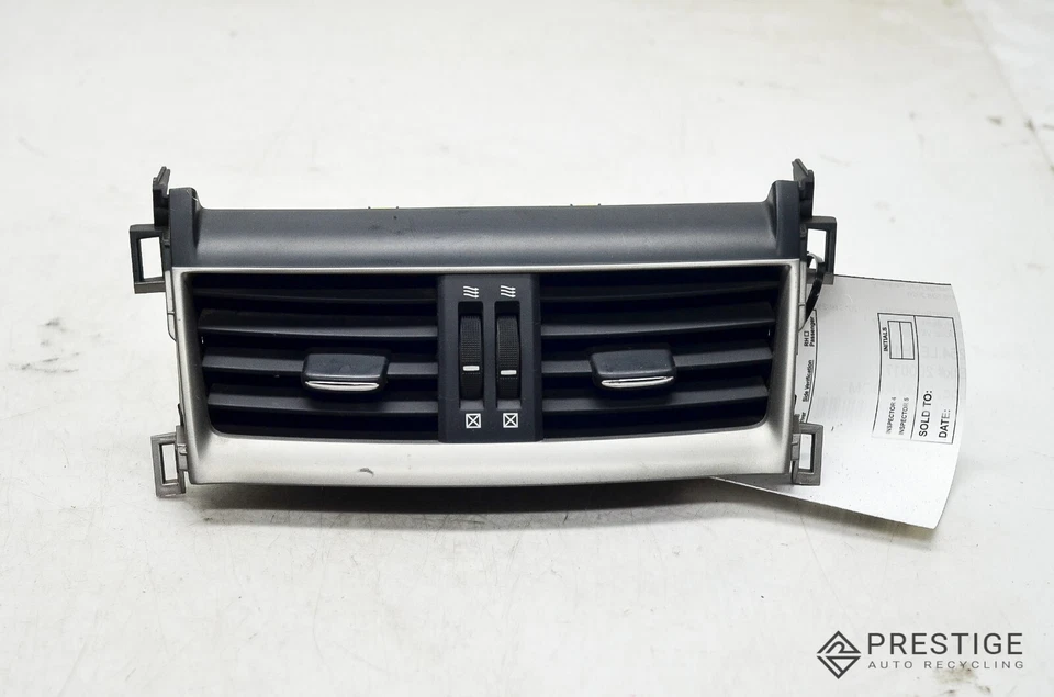 2010-2012 LEXUS HS250H DASH AC VENT FRONT CENTER 55670-75020 OEM - Изображение 1 из 4