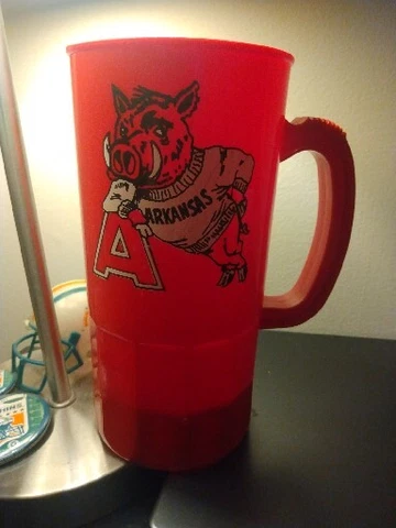 Vintage Arkansas Razorbacks Giant Super Gulp 1 Liter Plastic Training Mug Cover