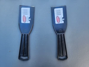 (2 Pack) Dynamic 03045 2" Plastic Putty Knife - Picture 1 of 1