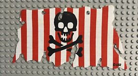 LEGO Cloth Sail 21 x 11 Tattered Skull Crossbones 6281 6296 *PIRATE* NICE!!!