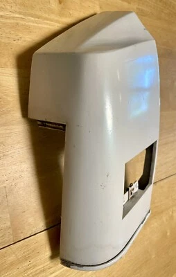 Extensión de panel trasero derecho Buick Riviera 1977 1978 GM OEM Foto 1 de 4