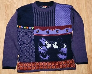 Girls Vintage Mickey Minnie Kissing Purple Size 14/16 LARGE Sweater - Picture 1 of 6