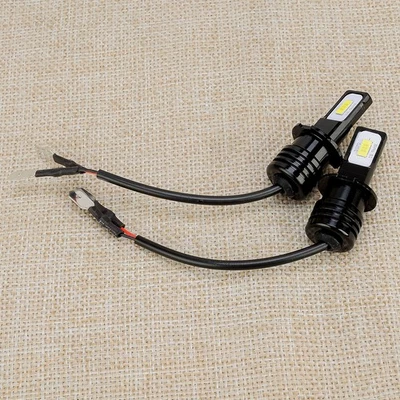 2pcs White LED Fog Light Bulb 6000K Fit For Subaru Forester 2003 to 2005 - Imagem 1 de 4