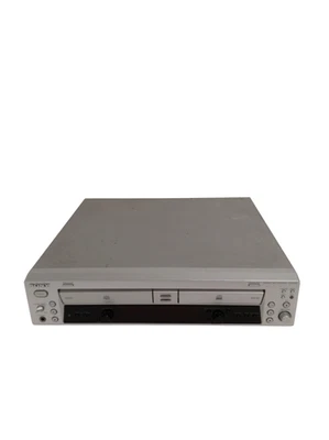 Sony RCD-W100 Compact Disc Recorder Combination CD Player & CD Recorder - Image 1 of 4
