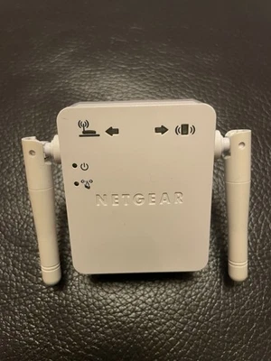 NETGEAR WN3000RP N300 WLAN Repeater - Weiß - Bild 1 von 2