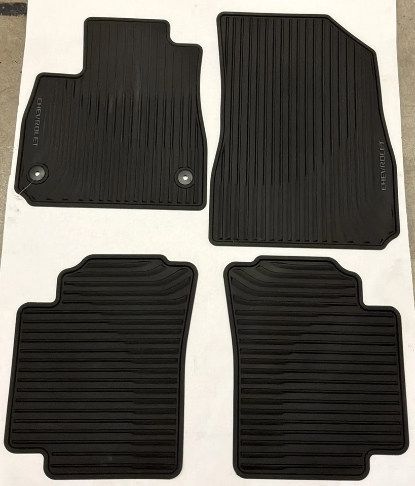 Genuine OEM GM Floor Mats All-Weather Chevrolet Malibu 84308981 - Image 1 of 4
