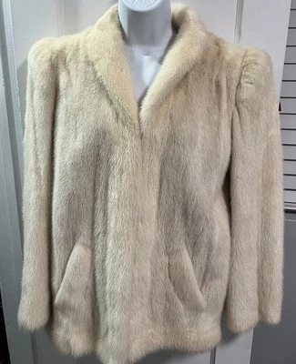 Emilio Gucci Fur Coat Beige - Image 1 of 4