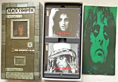 the LIFE AND CRIME of ALICE COOPER * 4 Disc Set - BOX inklusive BOOKLET * TOP 👍 - Bild 1 von 4