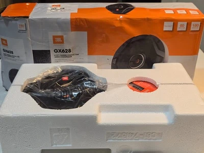 Altavoces coaxiales bidireccionales para automóvil JBL GX628 GX Series 6,5" 180 W potencia máxima Foto 1 de 3