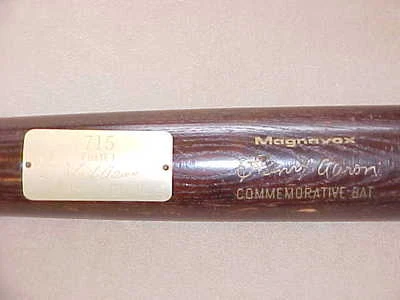 Bate Magnavox promocional Hank Aaron Atlanta Braves ((715 bate de jonrón) Foto 1 de 4
