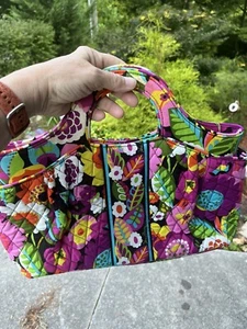 Vera Bradley Abby in Va Va Bloom RETIRED! Care Card Inc . - Picture 1 of 5