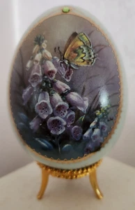 Danbury Mint Lena Liu Butterfly Garden Eggs Foxglove & Cedar Hairstreak 1998 - Picture 1 of 9