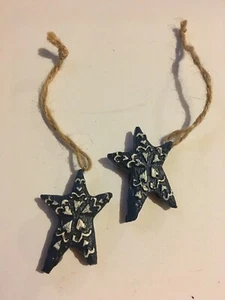 Country Style Decor Small Star Ornament Set Navy Blue White 2 pieces Lot - Imagen 1 de 3