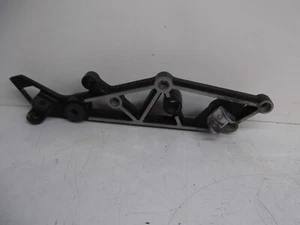 KAWASAKI GPZ1100 FOOTREST HANGER RIGHT-HAND GPZ1100 CIRCA 1982-1985 - Picture 1 of 5