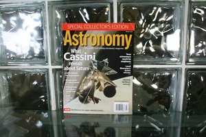 Astronomy Magazine - March 2018 - Special Collector's Edition - Cassini & Saturn - Imagen 1 de 1