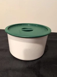 Bote Tupperware One Touch C 2709A blanco y sello verde cazador 2419A - Imagen 1 de 3