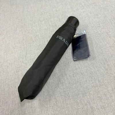 Paraguas Plegable PRADA Negro con Mango de Cuero Saffiano Nuevo Foto 1 de 4