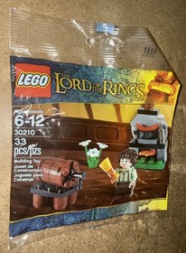 LEGO Lord of the Rings Frodo with Cooking Corner (30210) New In Factory Sealed