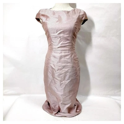 Vestido Christian Dior de seda para dama 2882643 SIN TARIFA Foto 1 de 4