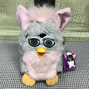 1998 Furby Gray Black White Pink Ears 70-800 WORKING! Tags Intact Grey Eyes - Picture 1 of 6