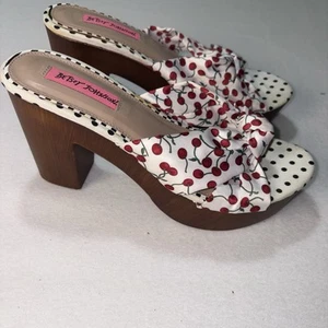 Betsey Johnson Rumors Size 9 Ladies Sandals Slip On Heels Shoes Cherries - Picture 1 of 9
