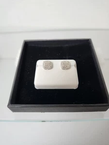 925 Sterling Silver 0.50 Ctw Moissanite Screw Back Earrings - Picture 1 of 4