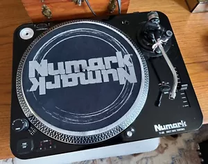 NUMARK TT100 DIRECT-DRIVE TURNTABLE (EPJ027602) w/ Gemini Hard Case - Picture 1 of 18