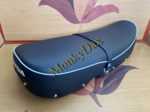Honda CB450 1965-1968 asiento estilo labio. Sillín de doble asiento CB450 K0 negro Bomber. - Imagen 1 de 12