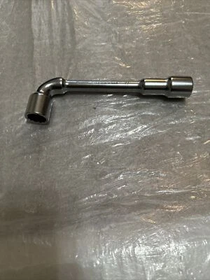 Llave de vaso en ángulo Facom 22 mm 6 puntos y 12 puntos 120940 serie OGV #76 Foto 1 de 4