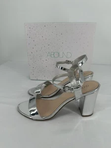 Sandalias de tacón Abound Steph-PU metálicas plateadas con correa para el tobillo para mujer talla 9,5 M” - Imagen 1 de 8