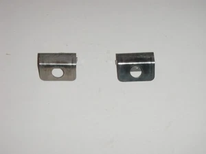 Satz Reibklammern für Breadman Brotbackautomat Modell TR2200 nur 3 Nieten - Bild 1 von 3