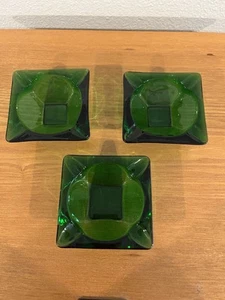 Vintage Emerald Green Glass Ashtray 3 1/2” Square Anchor Hocking - Picture 1 of 7