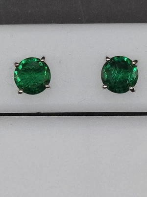 6mm Green Emerald Nano Stud Earrings 2.40ct Round Cut CZ Brilliant Sparkle 925 - Image 1 of 2