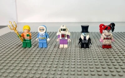 LEGO DC Super Heroes Series Minifig Lot 1 - All *VG to MINT* - Image 1 of 4