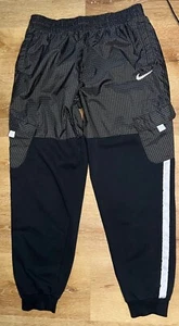 Nike Outdoor Play Hybrid DQ8741 Youth XL Black Sweatpants Joggers Track Pants - Picture 1 of 10