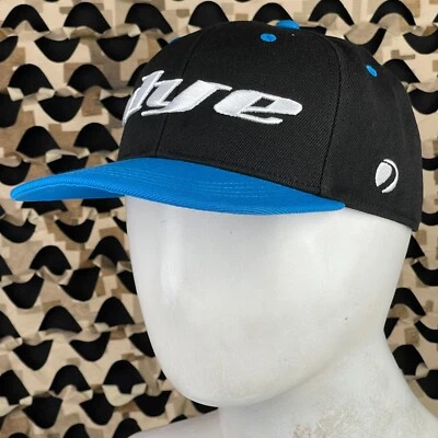 NUEVO Sombrero trasero a presión con logotipo LRG Dye - negro/cian Foto 1 de 4