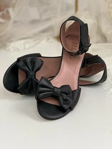 ROT Valentino $ 295 Knöchelriemen Schleife niedliche flache Ledersandalen schwarz US 7 - Bild 1 von 1
