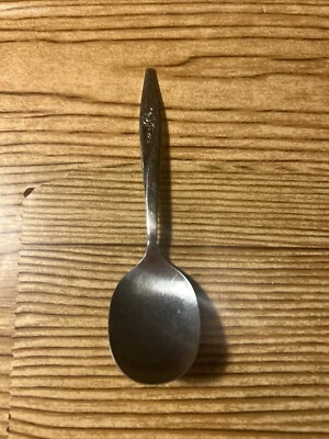 LASTING ROSE Stainless Baby Spoon Oneidacraft Deluxe Flatware - Image 1 of 4