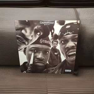 Gravediggaz - 6 Feet Deep 1994 Used Vinyl LP Original Press - Picture 1 of 24