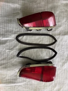 Vintage Pair VW Type 3 Taillights 1961-1969 Notchback Squareback Fastback German - Picture 1 of 18