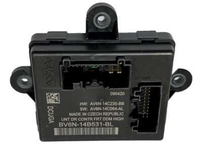 Genuine Ford Focus 2011-2014 RH Front Window Regulator Motor 1872915 - Image 1 of 3