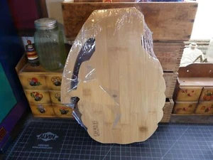 Unique Cutting Board Novelty Shaped NIP Christmas Alpha Outpost - Picture 1 of 4