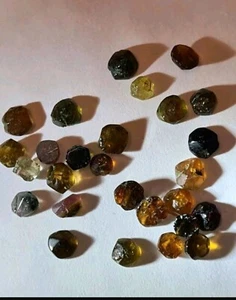 Bodenfund/ Edelstein/Turmaline/ Mineral/ Investition/ Schmuck/ Heilstein/  - Bild 1 von 5