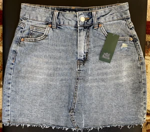 Minifalda vaquera Wild Fable para mujer talla 6 dobladillo crudo desgastada lavado ligero NUEVA - Imagen 1 de 7