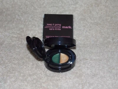 AVON Mark Keep It Going Longwear Eye Liner & Shadow Iconic Eyeshadow/Eyeliner  - Image 1 of 2